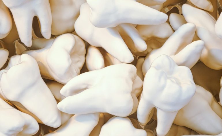 Complete Tooth Loss and Psychological Trauma