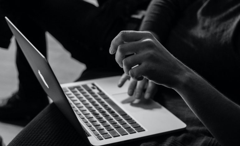 Why Should Dentists Maintain a Positive Online Dental Reputation?