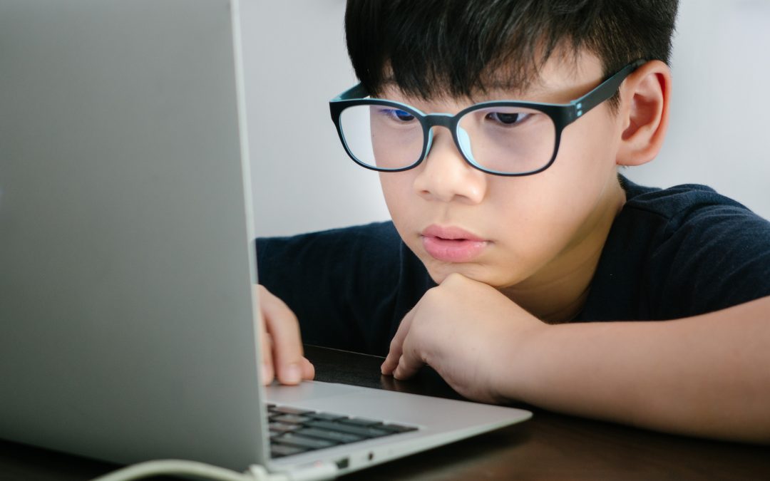 More kids needing prescription glasses at earlier age