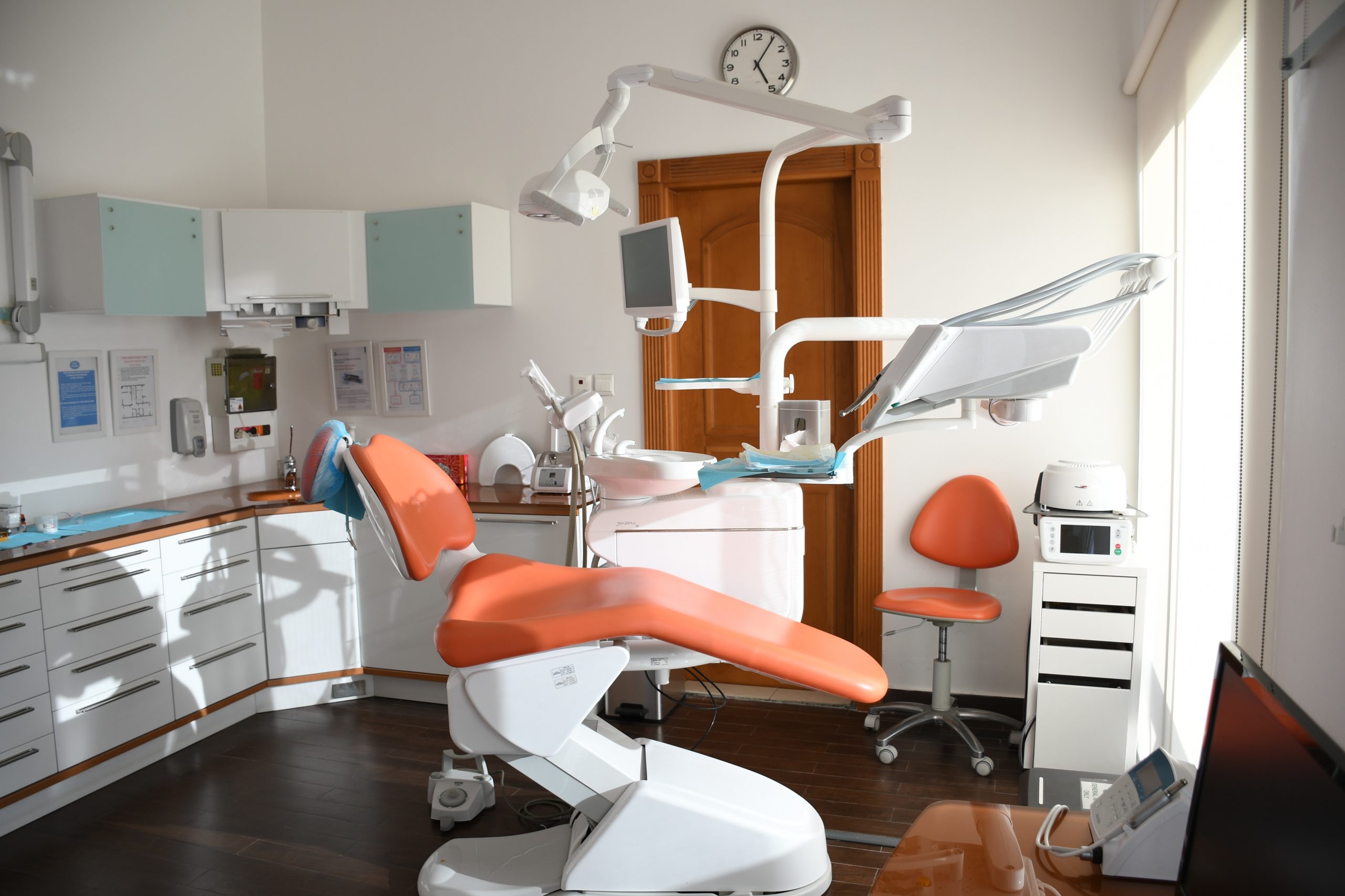 Growing personal wealth as a dentist